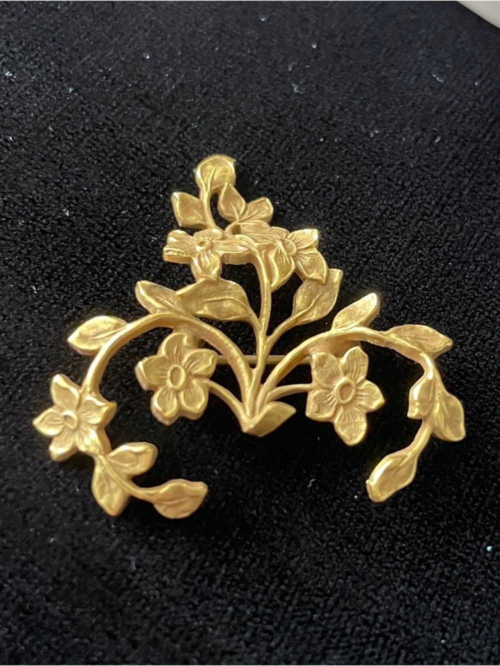 Handmade Forget-Me-Not Floral Brooch